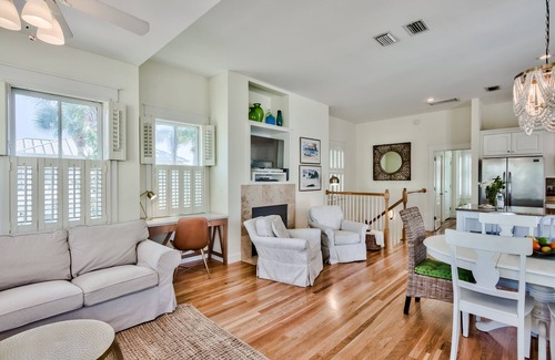 Rosemary Beach House | Gulf Front Pool + Bikes! South of 30A - Steps to Beach, between Alys & Rosemary