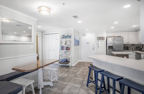Sandestin Condo | Gulf Front ~ Private Balcony ~ Seasonally Heated Pool