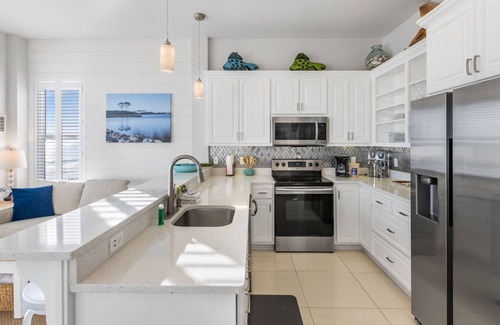Seagrove Beach Condo | Gulf Front - Seagrove - Beach Chairs and Umbrella