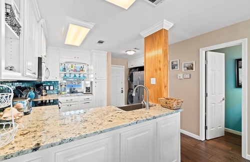 Sunnyside House | Gulf Front Townhome on Quiet Beach near 30A