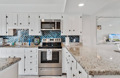 Ono Island House | Gulf Front Townhouse on Private Beach