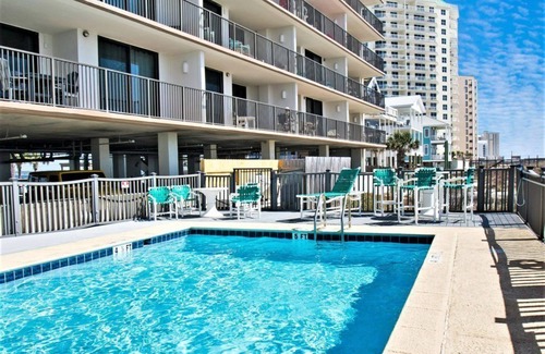 Navarre Beach Condo | Gulf Front View.
