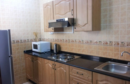 Al Ghubrah Ash Shamaliyyah Apartment | Gulf Hotel Apartment