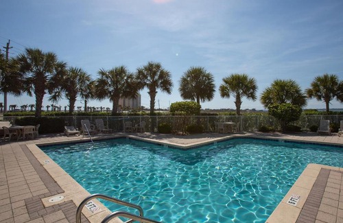 Navarre Beach Apartment | Gulf Island #114