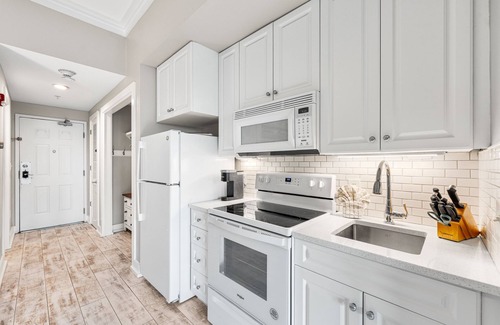 Santa Rosa Beach Apartment | GULF PLACE - Sea You Soon Steps to Beach Romantic Studio