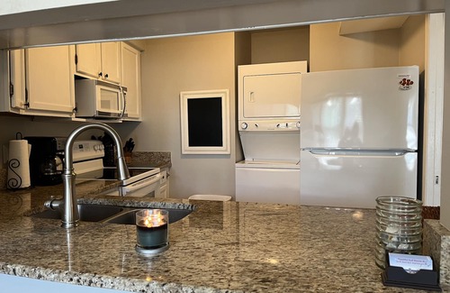 Gulf Shores Condo | Gulf Shores 2 bedroom 2 bath condo in SeaBreeze!