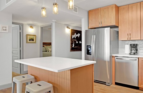 Port Aransas Condo | Gulf Shores 404 Fourth Floor Beachfront View 2 Bedroom 2 Bathroom Condo