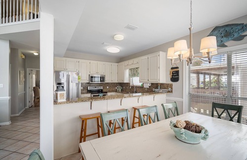 Gulf Shores House | Gulf Shores, AL 4 BR house Lagoon front, private pier. Boat dock