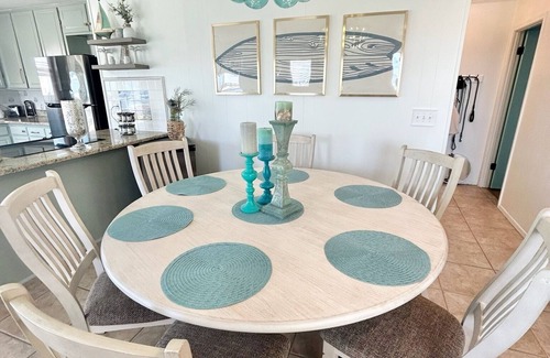 Fort Morgan House | Gulf Shores/Ft Morgan Beach & Bay Access-2 min walk, kayaks, outdoor games, fun!