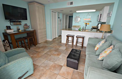 Gulf Shores Apartment | Gulf Shores Surf & Racquet Club 706A Condo