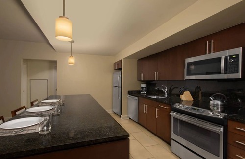 Marco Island Resort | Gulf Side - 2 Bedroom - Marriott's Crystal Shores - Full Resort Access