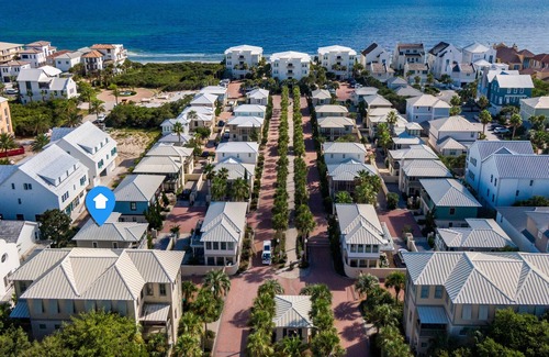 Rosemary Beach House | Gulf Side 30A Rental - Just Steps to Pool & Beach Access 'Lovin 30A' + Bikes