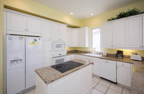 Dune Allen Beach House | Gulf View, 1 Min from Beach, Community Pool, Gated Neighborhood-Santa Rosa Beach