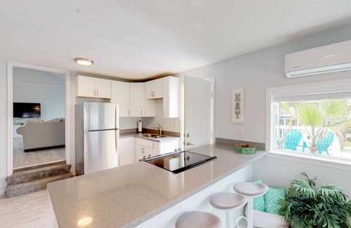 Galveston House | Gulf-view getaway with furnished deck & WiFi - walk to beach, dogs OK