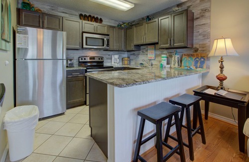 Crystal Beach Condo | Gulf View ~ Overlooks Community Pool ~ Bunk Area