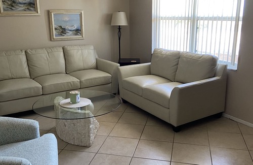 Bradenton Beach Condo | Gulf view! Steps to beach, walk to popular Bridge St. Clean, comfy, A+ location!
