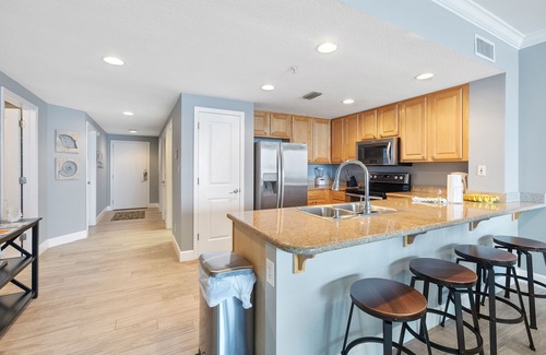 Long Beach Condo | 🌞Gulf VIEWS-BEACH Front-Pool-Grandview East 1203🌞