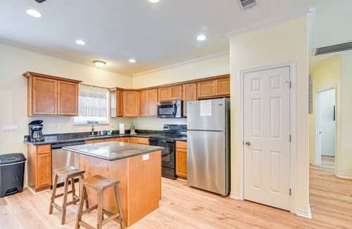 Port Bolivar Cottage | Gulf Views: Beachfront Bolivar Peninsula Escape!