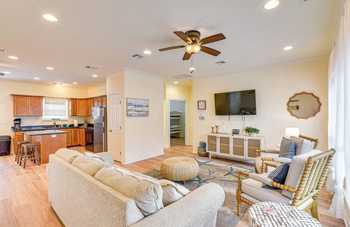 Port Bolivar Cottage | Gulf Views: Beachfront Bolivar Peninsula Escape!
