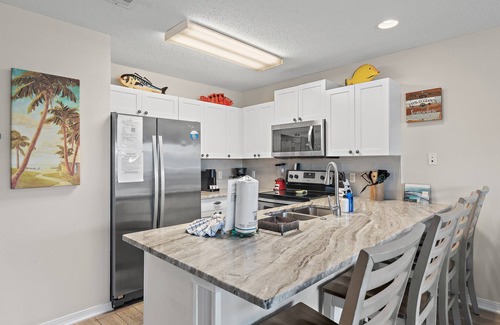 Miramar Beach Condo | Gulf Views + Deeded Beach Access & Chair Setup ~ Maravilla 4303