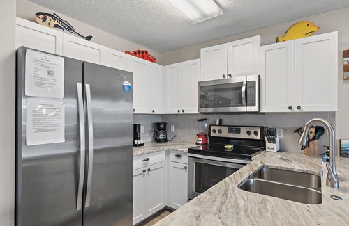 Miramar Beach Condo | Gulf Views + Deeded Beach Access & Chair Setup ~ Maravilla 4303