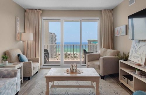 Miramar Beach Condo | Gulf Views | Free WiFi | Pools, Hot Tub | Walk to the Beach