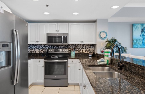 Fort Walton Beach - Destin Condo | Gulf Views ~ Lagoon Style Pool ~ Private Balcony ~ Family Friendly