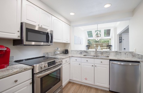 Sandestin House | "Gulf Wind Retreat" Sandestin Beachside Townhouse, Golf Cart, Pool