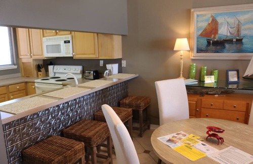 Pensacola Beach Condo | Gulf Winds by Surfside