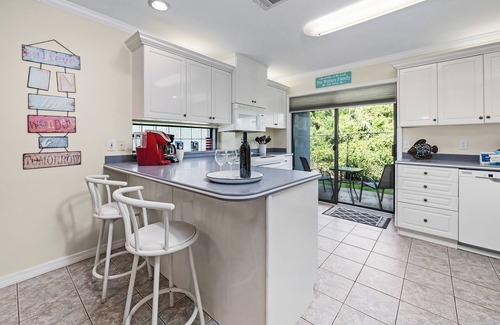 Fort Walton Beach - Destin Condo | Gulf Winds East #24 | by Salt Water Vacations