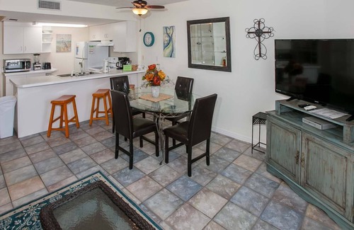 Fort Morgan Condo | GULF2BEACH VACATION---SPECIAL-BOOK-THREE-NIGHTS-4TH-NIGHT-FREE-THRU-AUGUST