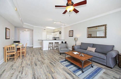 Panama City Beach Condo | GULFRONT CONDO! GREAT VIEWS! BUNK AREA FOR KIDS!BCH SRVC INCL!