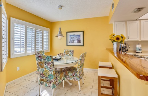Indian Rocks Beach House | Gulfside Villas 6 -Beautifully Townhome on beach
