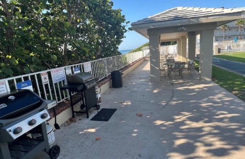 Delray Beach Resort | Gulfstream Manor
