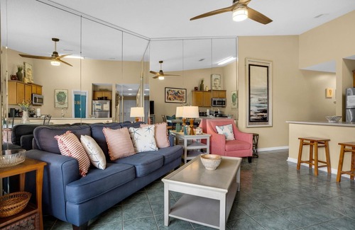 Fort Walton Beach - Destin Condo | Gulfview II 327
