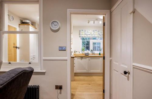 Poole House | Gull House - Charming Cottage Feel with Log Burner