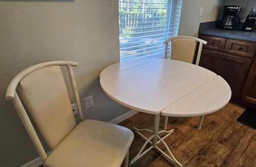 Cedar Key Condo | Gull Wing * No Stairs! * Downtown * Beautiful