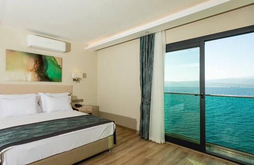 Gulluk Hotel | Gulluk Yali Boutique Hotel