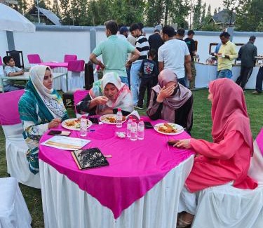 Srinagar Hotel | Gulmarg GS Residency Hotel