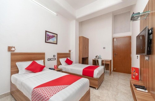Thousand Lights Hotel | GULNAAR INN
