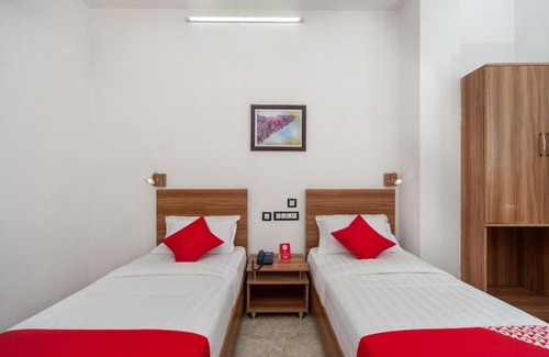 Thousand Lights Hotel | GULNAAR INN