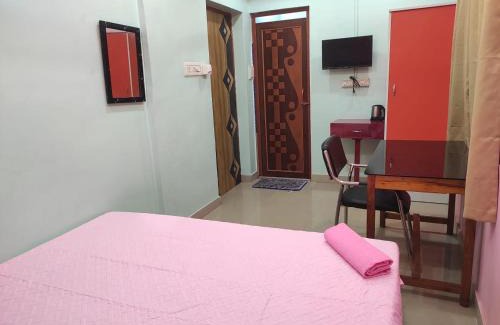 Bhowanipore House | Gunjan guest house near sskm hospital