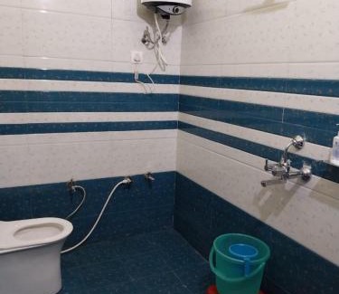 Kausani Hotel | Gunjan Home Stay