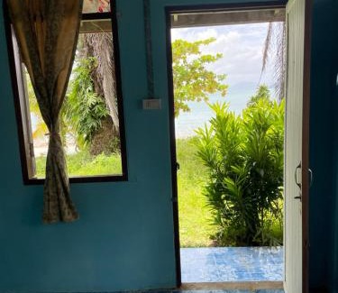 Ranong House | Gunny banalo
