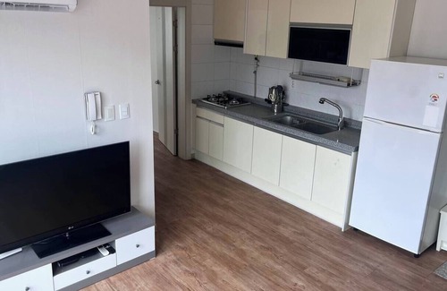 Daeya-dong Apartment | Gunpo #군포인근 # Lake Park # Banwol Station 2-minute walk # Woldam Staynn