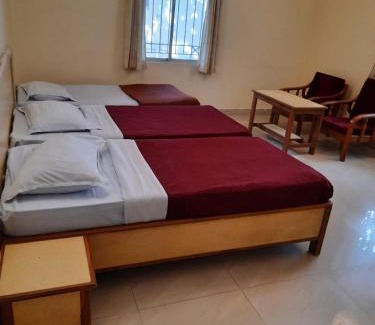 Hyderabad House | Gunrock Manor