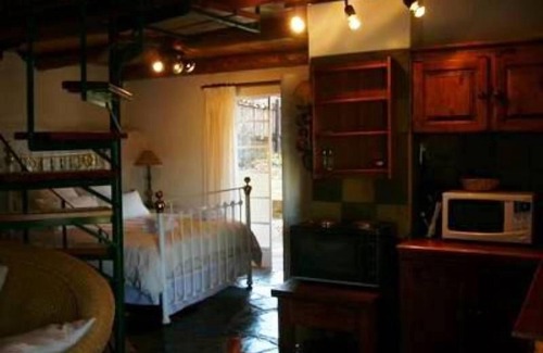 Rhenosterhoek House | Gunyatoo Trout Farm & Guest Lodge