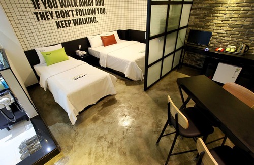 Guri Hotel | Guri BOX