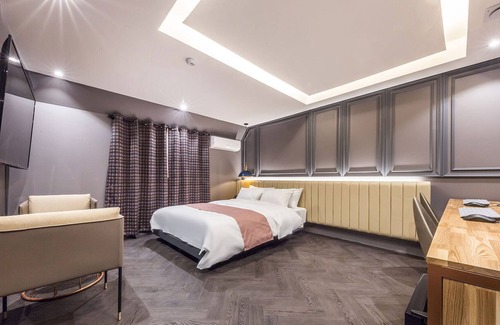 Guri Hotel | Guri Hotel in Cafe