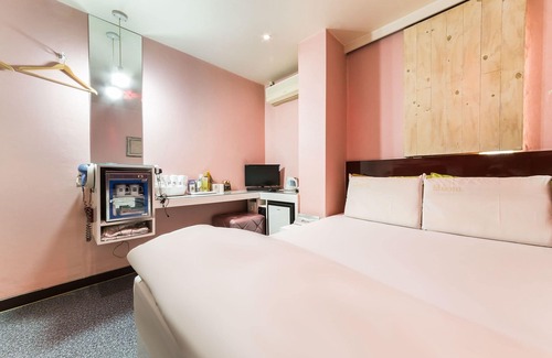 Guri Hotel | Guri M
